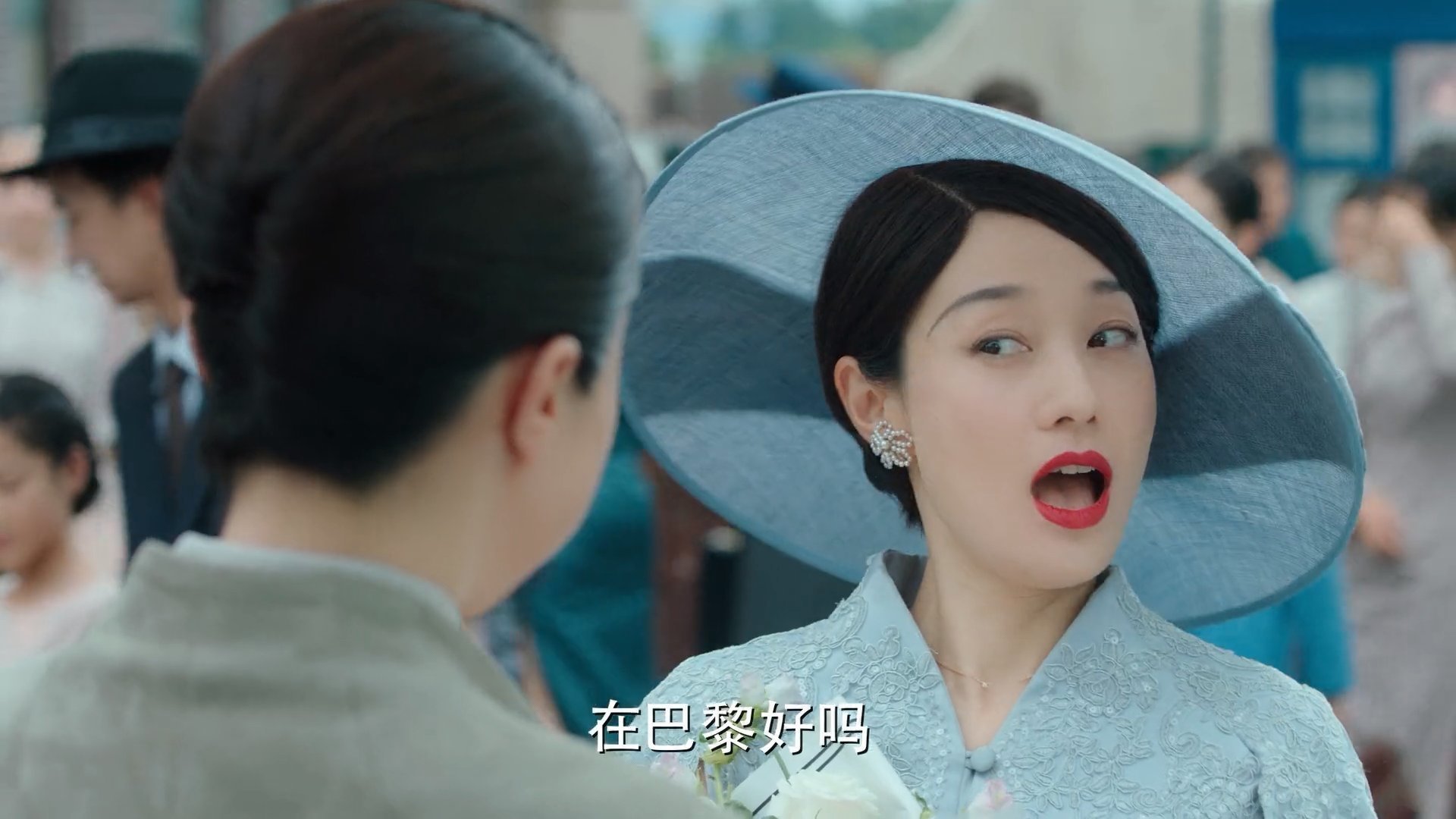 房顶太阳能对人体有害吗（房顶装的太阳能对房屋有影响吗?）